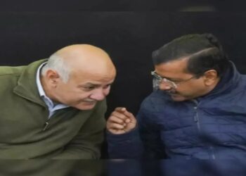 दिल्ली शराब घोटाला केस: CAG रिपोर्ट में हुए कई बड़े खुलासे, अब बढ़ने वाली है AAP की टेंशन?