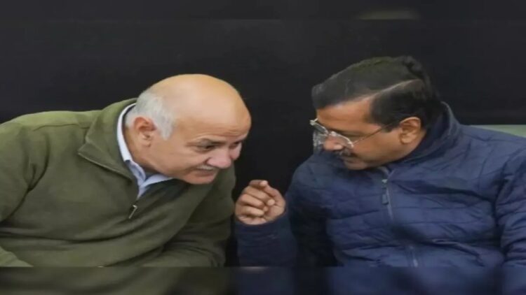 दिल्ली शराब घोटाला केस: CAG रिपोर्ट में हुए कई बड़े खुलासे, अब बढ़ने वाली है AAP की टेंशन?