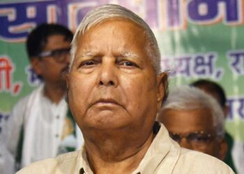बिहार की राजनीति में लालू की हनक बरकरार…………