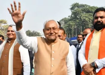 बिहार में नीतीश कुमार ने BJP के कई मंत्रियों के विभागों में किया फेरबदल