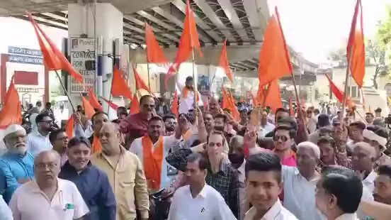 ब्लैकमेल कांड के खिलाफ अजमेर की सड़कों पर उतरे हिंदू संगठन