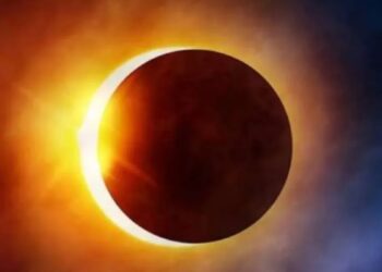 कल शनि के नक्षत्र में लगेगा साल का पहला सूर्य ग्रहण