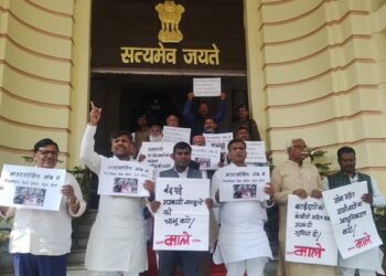 विधानसभा में बचौल के बयान पर सदन में हंगामे के आसार ,होली और मुसलमान पर घमासान