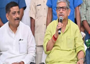 राहुल गांधी को वक्फ पर बोलना चाहिए था’………….