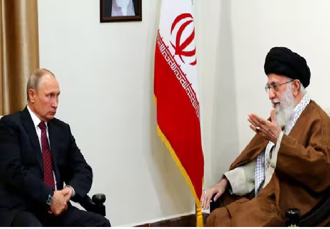 ईरान के सुप्रीम लीडर अयातुल्ला अली खामेनेई ने पुतिन को भेजा खास संदेश