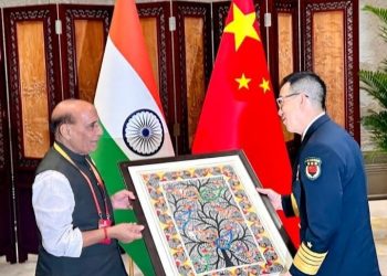 मधुबनी पेंटिंग गिफ्ट लेकर चीन पहुंचे राजनाथ सिंह, इसकी खूबसूरती को देखकर गदगद हुए चीनी रक्षा मंत्री