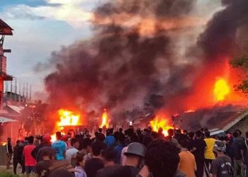 मणिपुर में फिर बिगड़े हालात , 5 जिलों में इंटरनेट बंद