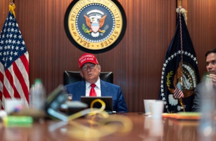 शांति की राह पर आए ईरान, नहीं तो और बड़े हमले होंगे’ : डोनाल्ड ट्रंप