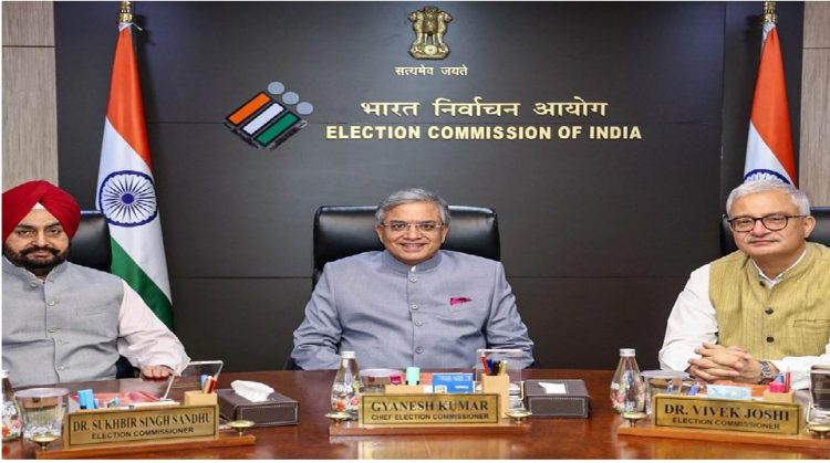 SIR विवाद के बीच चुनाव आयोग आज करेगा प्रेस वार्ता, विपक्ष के सवालों का दे सकता है जवाब