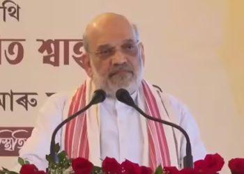 थोड़ी भी शर्म बची है तो पीएम मोदी और स्वर्गीय मां से माफी मांगें………….