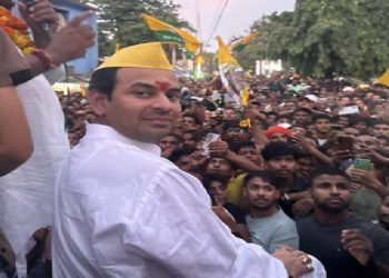 आरजेडी के विरोधियों की पनाहस्थली बन चुके तेजप्रताप यादव !……………