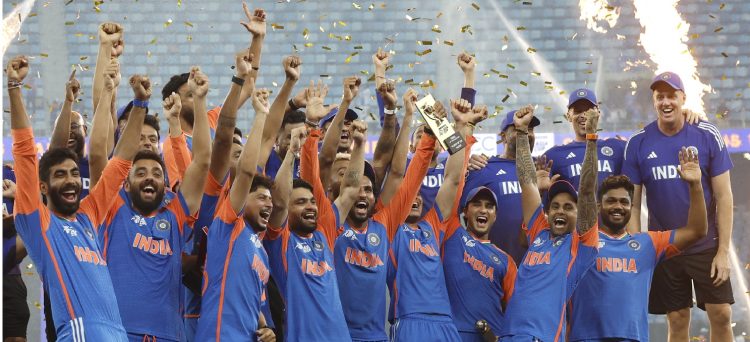 पाकिस्तान के खिलाफ भारत का अजेय अभियान बरकरार, एशिया कप 2025 का चैंपियनशिप किया अपने नाम ,जीत के बाद बधाइयों का तांता …………………..