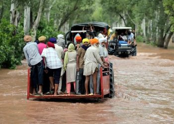 पंजाब में हाहाकार, दिल्ली में बाढ़ का खतरा बढ़ा; आज यूपी-बिहार समेत इन राज्यों में होगी मूसलाधार बारिश