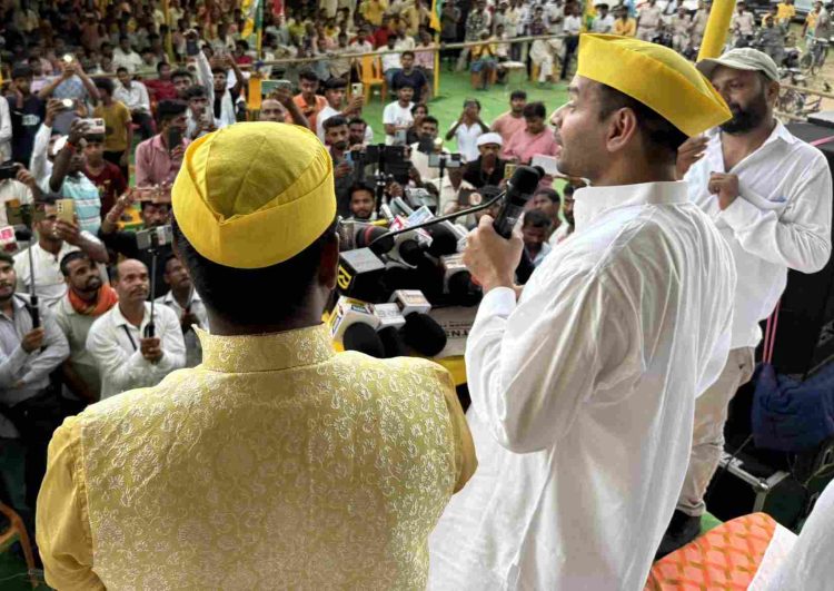 अब कोई चाहत नहीं है, समय आने पर बोलेंगे…………..