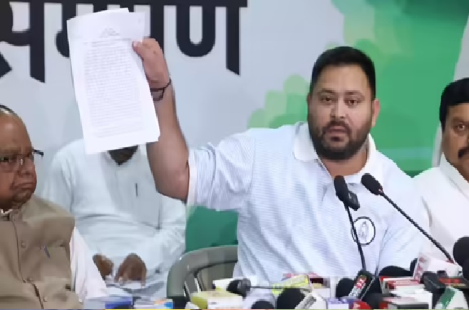 क्या दगे ‘कारतूसों’ की फौज तैयार कर रहे तेजस्वी !