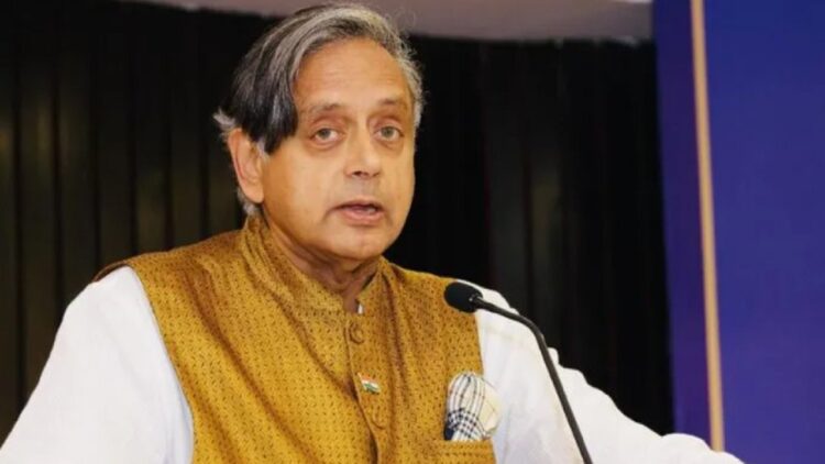 भारत में राजनीति फैमिली बिजनेस बन गई है…………….