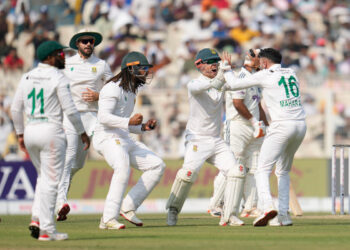 भारत घर में 15 साल बाद साउथ अफ्रीका से हारा…………