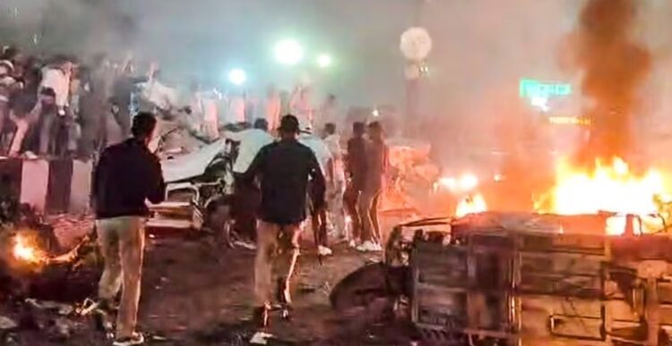 लाल किले के पास कार ब्लास्ट में अबतक 11 लोगों की मौत, NIA कर सकती है धमाके की जांच