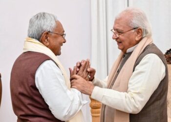 नीतीश कुमार ने राज्यपाल को सौंपा इस्तीफा:आज जदयू विधायक दल की बैठक, 20 नवंबर को शपथ ग्रहण, PM मोदी भी शामिल होंगे