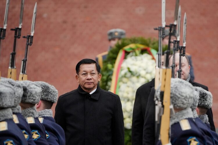 बंदूक के साये में लोकतंत्र का तमाशा ,28 दिसंबर को चुनाव …………..