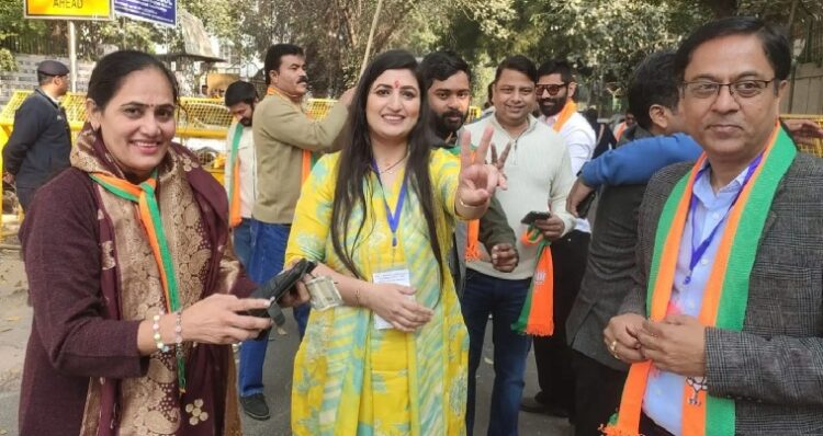 दिल्ली में MCD उपचुनाव के नतीजे घोषित ,BJP ने 12 में से 7 सीटें जीतीं, कांग्रेस का खाता खुला, AAP की 3 सीटें बरकरार…….