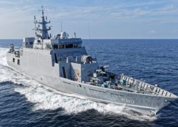 भारतीय नौसेना की बढ़ी ताकत… कमीशन हुआ स्वदेशी DSC A20