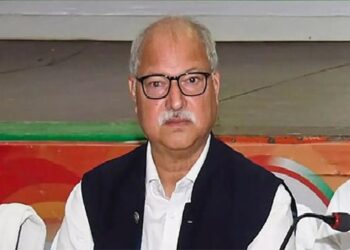 अब महागठबंधन जैसी कोई चीज़ नहीं बची है ! …….