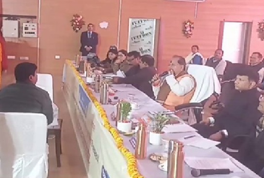 गड़बड़ी करने वाले अफसरों को श्मशान तक ढूंढेंगे……………