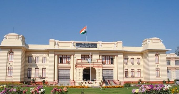 विधानसभा की कार्यवाही मंगलवार 11 बजे तक स्थगित, आज नए विधायकों ने ली शपथ………