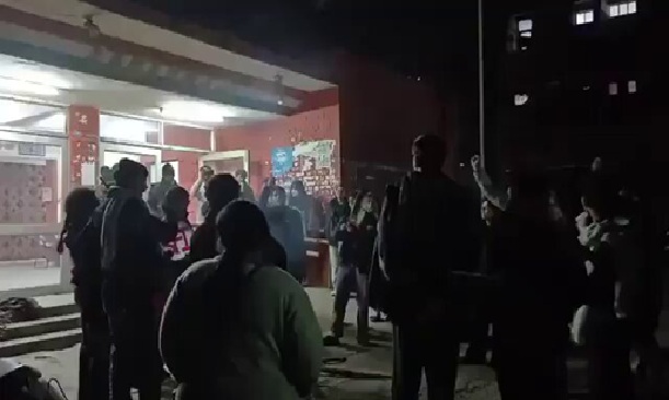 JNU में आधी रात PM मोदी और शाह के खिलाफ भड़काऊ नारे !