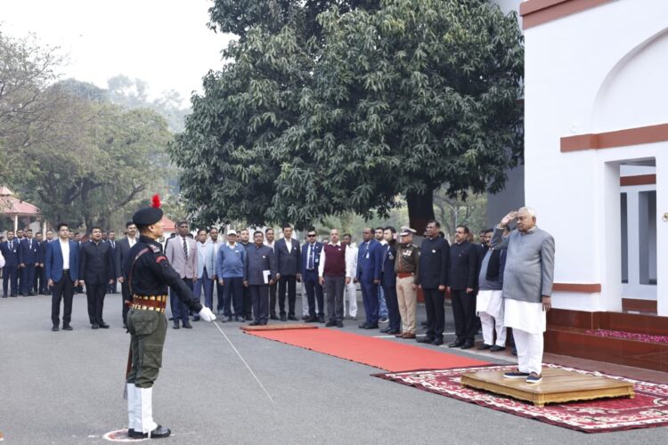 मुख्यमंत्री नीतीश कुमार ने एक अणे मार्ग पर किया ध्वजारोहण …………