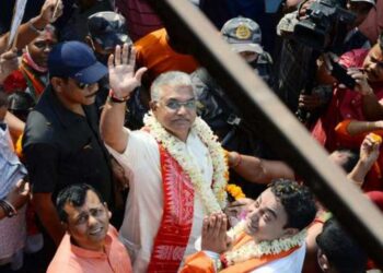बंगाल भाजपा की सियासी बिसात पर दिलीप घोष की वापसी…………………