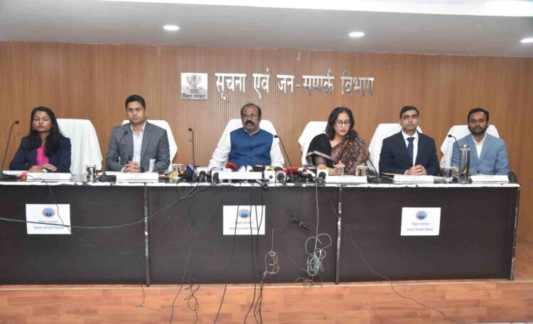 सामाजिक सुरक्षा पेंशन किसी लाभुक की बंद नहीं होगी