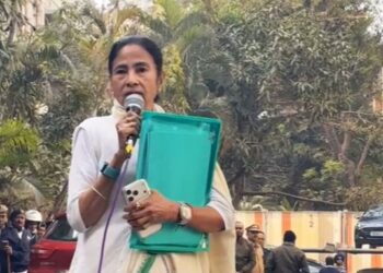 बंगाल में नया बवाल, आखिर क्या है इस ग्रीन फाइल में?
