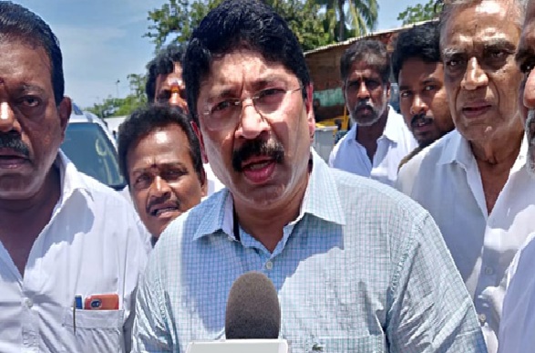 महिला सशक्तीकरण कोई क्षेत्रीय प्रतियोगिता नहीं बल्कि राष्ट्रीय लक्ष्य है …………………….