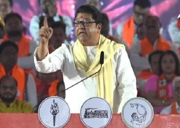 यूपी-बिहार वाले महाराष्ट्र में हिंदी न थोपें वरना लात मारूंगा………….