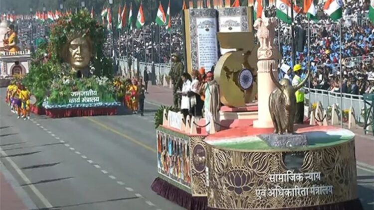 कर्तव्य पथ पर परेड देखने के लिए 10 हजार खास मेहमानों को न्योता……………..