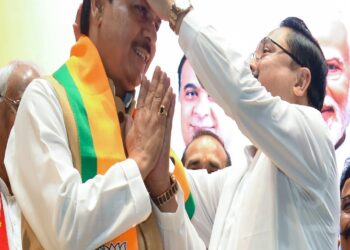 भाजपा के हुए असम कांग्रेस के पूर्व अध्यक्ष भूपेन बोरा……………..