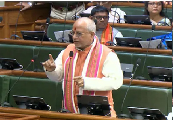 कॉलेज में मेरी भी रैगिंग हुई थी……………