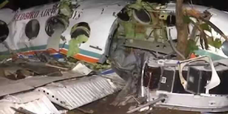 झारखंड के चतरा में एयर एंबुलेंस क्रैश, 7 की मौत, रांची से दिल्ली जा रहा था विमान