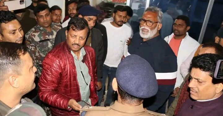 सांसद पप्पू यादव 31 साल पुराने केस में पटना से गिरफ्तार, आधी रात 3 घंटे चला ड्रामा