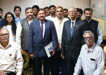 कल के लिए परिवर्तन, लचीलेपन के साथ विकास विषय पर संगोष्ठी…………………….