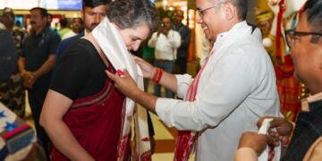 मिशन असम पर प्रियंका……………