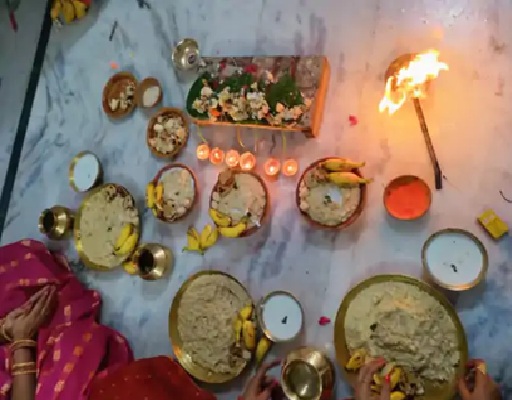 आज चैती छठ के दूसरे दिन खरना पूजा:गुड़ की खीर और रोटी का बनेगा प्रसाद , टना के ट्रैफिक में काफी बदलाव