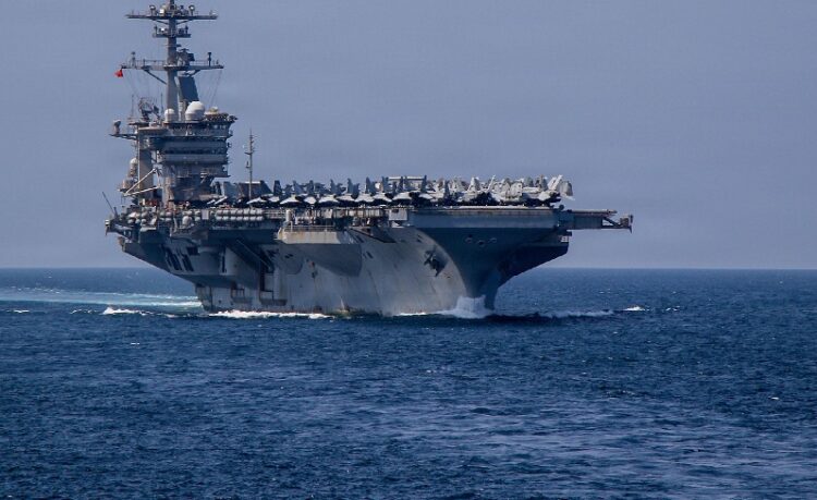 अमेरिकी युद्धपोत USS अब्राहम लिंकन पर ईरान का हमला?