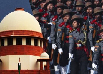 महिला अफसर सेना में स्थायी कमीशन की हकदार :सुप्रीम कोर्ट