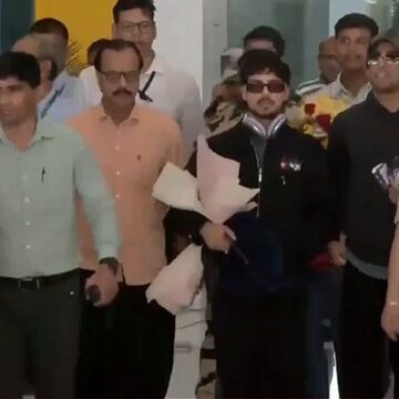 पटना पहुंचे ईशान किशन ,एयरपोर्ट पर हुआ जोरदार स्वागत