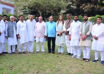 पॉलिटिकल डेब्यू से पहले निशांत ने विधायकों के साथ की मीटिंग, कल जॉइन करेंगे JDU …………………