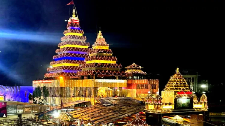रामनवमी पर पटना के महावीर मंदिर में CCTV कैमरे रखेंगे नजर, 500 से अधिक पुलिस कर्मी तैनात