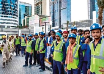 पश्चिम एशियाई संघर्ष और प्रवासी भारतीय……………….